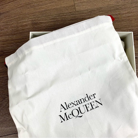 Women's NEW Alexander McQueen White/Black Strappy Open Toe Pumps, 38 (US: 8) - Picture 3 of 15